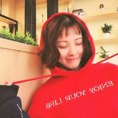 短发酷女人头像超酷