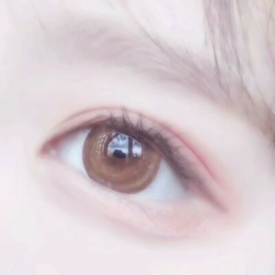 头像眼睛女生头像