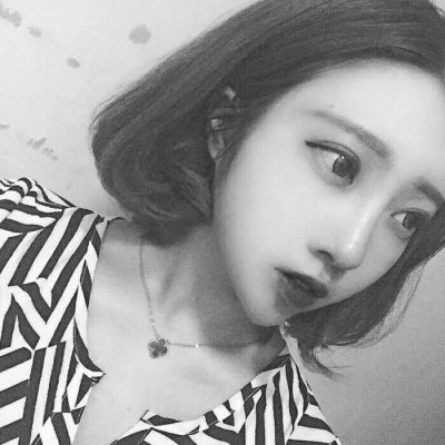 短发酷女人头像超酷