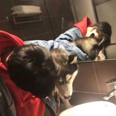 真实的男生帅头像图片