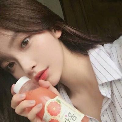 漂亮美女小姐姐头像小清新图片