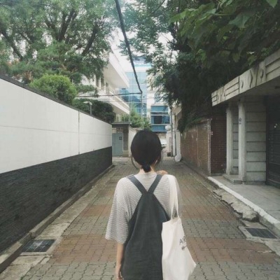 背影高级女头像