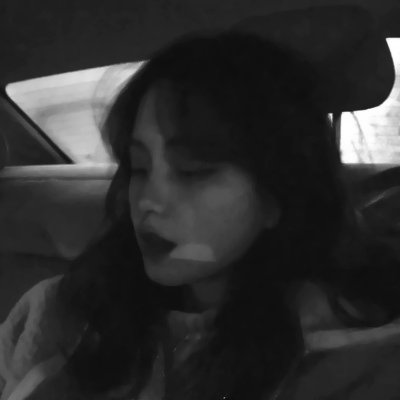 黑白头像女生高冷侧面