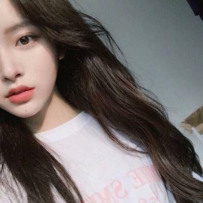 漂亮美女小姐姐头像小清新图片