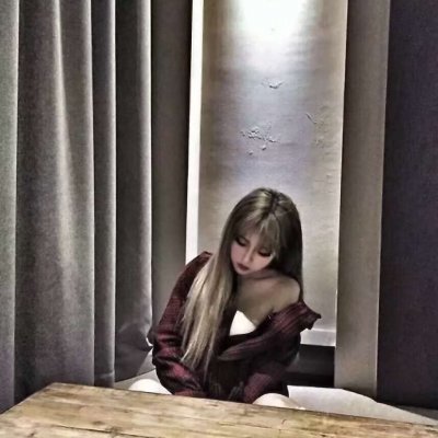 情侣头像两张配一对高冷图片