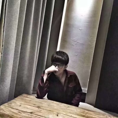 情侣头像两张配一对高冷图片