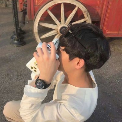2025流行帅气qq男头图片