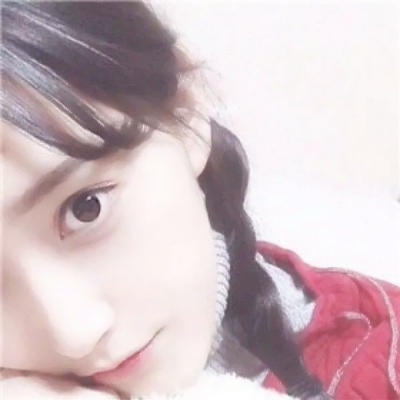 女生脸只露眼睛头像