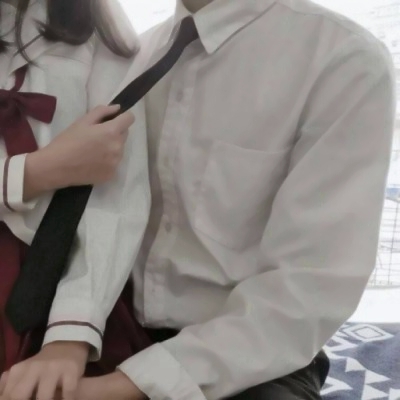 情头真人版两张