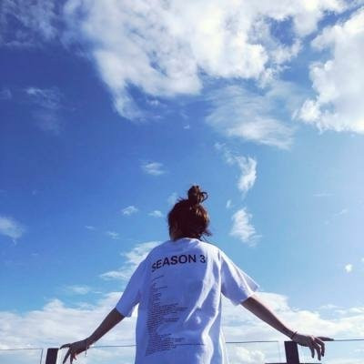 情头单人背影