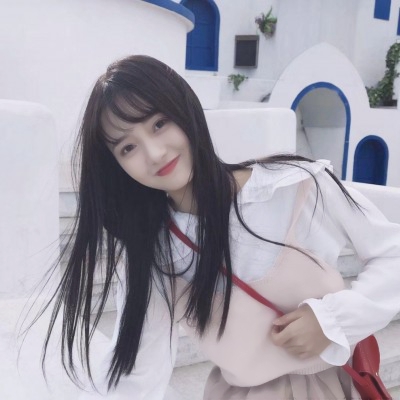 2025最潮女生qq头像图片