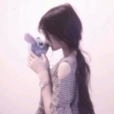 网图真实女生头像15岁头像