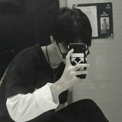 帅到炸的男头真人