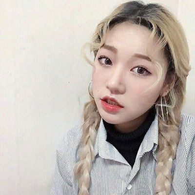社会女生真人头像霸气图片