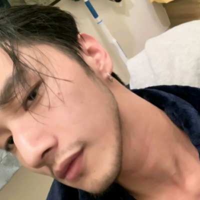 男生头像气质高清图片