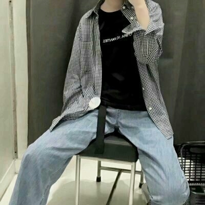 帅到炸的男头真人