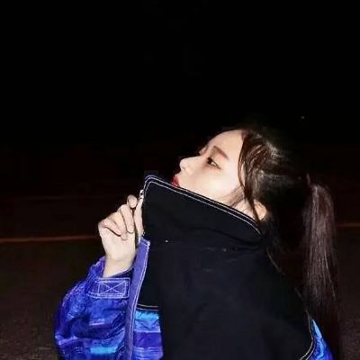社会女生真人头像霸气图片