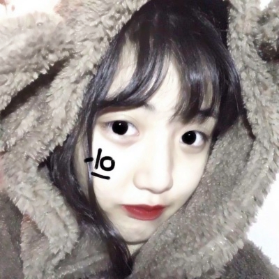 网红高清图女生头像