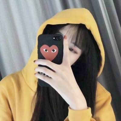 2025最潮女生qq头像图片