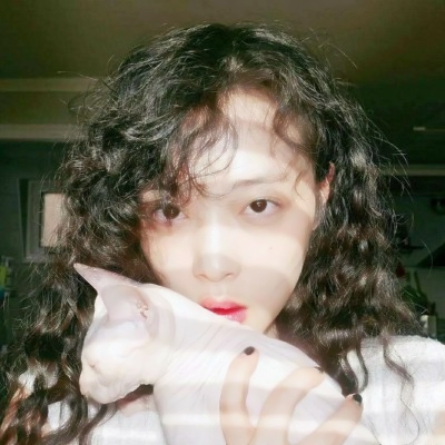 时尚可爱女生高清微信头像图片