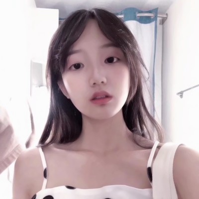 网红高清图女生头像