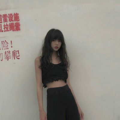 社会女生真人头像霸气图片