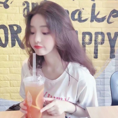 网图真实女生头像15岁头像