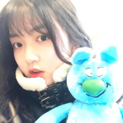 女生头像高清无水印十几岁图片