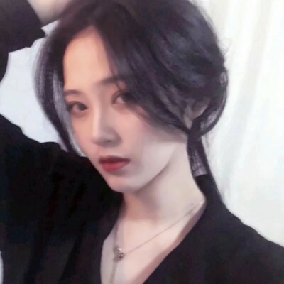 真人少女微信头像图片