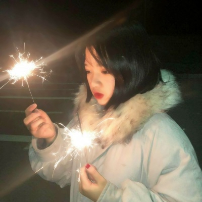 原宿风搞怪女神经头像图片