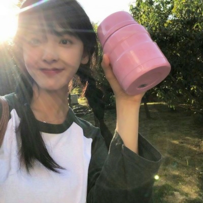 原宿风搞怪女神经头像图片