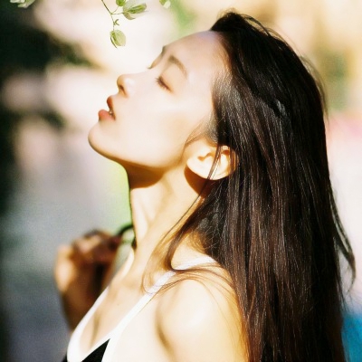少女图片唯美意境头像清新女生