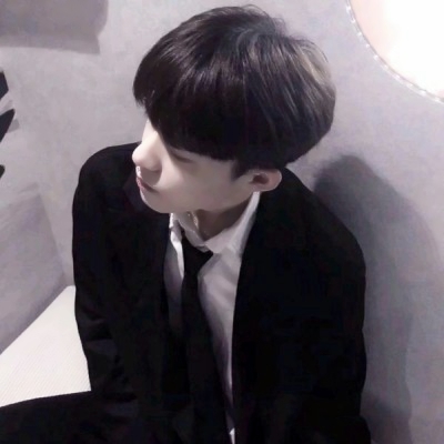 帅气陪玩网图头像男生高清