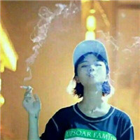 抽烟喝酒女生头像