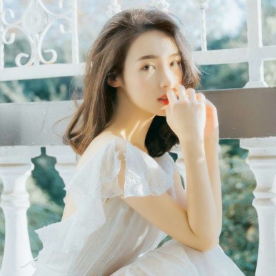 网红高清图女生头像