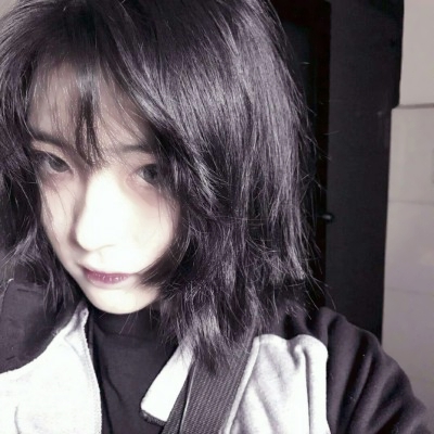 闺蜜女头姐妹两人