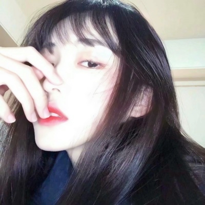 真人头像女美丽动人