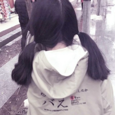 闺蜜女头姐妹两人