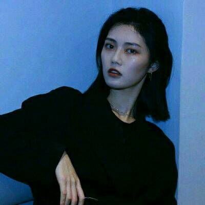社会女生真人头像霸气图片