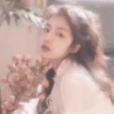 女生头像可爱真人高冷伤感高清图片