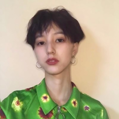 女神高冷气质女生微信头像图片