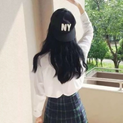 仙气真人女生头像背影或侧颜图片