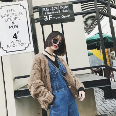 短发女生微信头像小清新图片