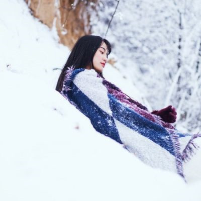 冬天唯美气质美女真人头像图片
