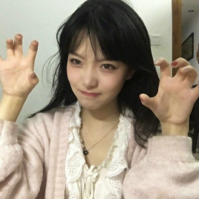 女生干净头像学生党高清图片