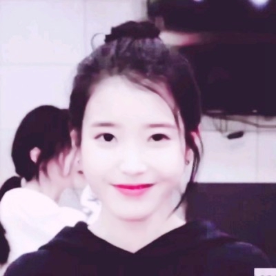 iu李知恩头像图片
