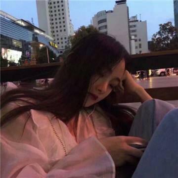 唯美头像女生侧面伤感真人高清图片