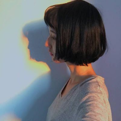 短发女生微信头像小清新图片