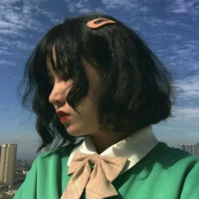 2025qq个性女头高清图片