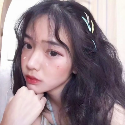 女生干净头像学生党高清图片